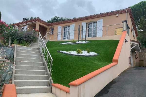 Gazon synthétique Rigaud Espaces Verts