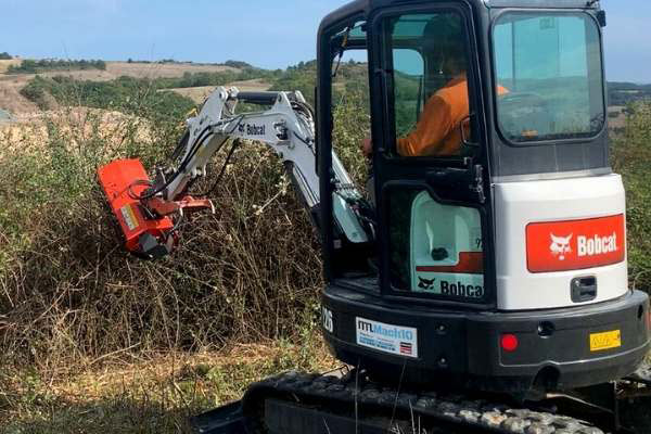Travaux de broyage Rigaud Espaces Verts